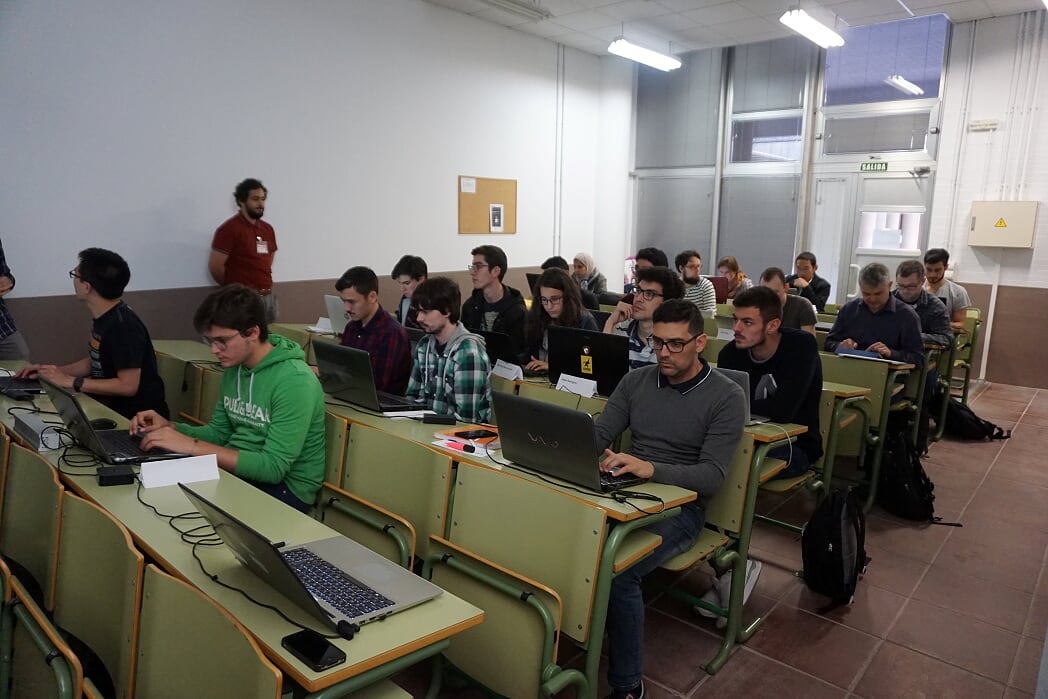 Training Bioinformaticians in High Performance Computing, 6-7 April, Malaga
